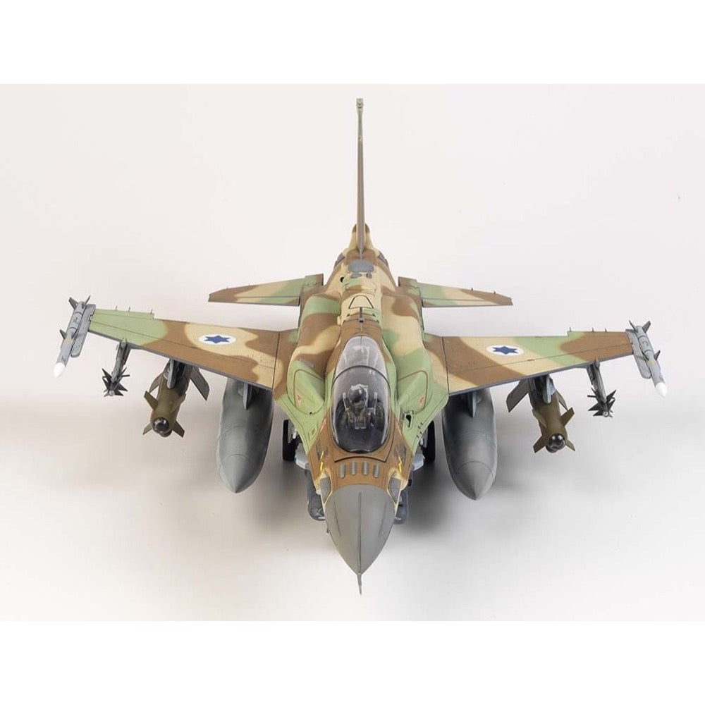 Academy 12105 1/35 F-16I SUFA