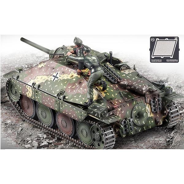 Academy 13230 1/35 Hetzer Late Version