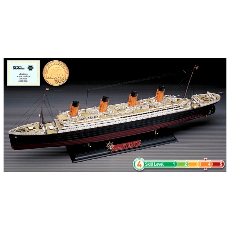 Academy 14215 1/400 RMS Titanic White Star Line