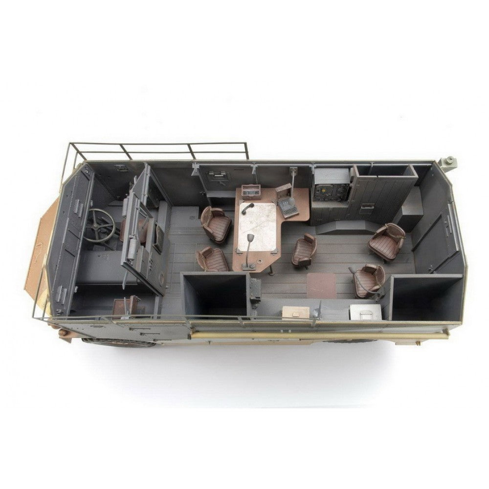 AFV 35235 1/35 AEC Armoured Command Vehicle (German,North Africa)