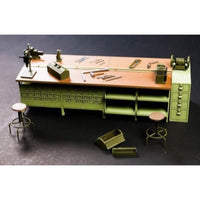 AFV 35302 1/35 U.S. Army Workbench and Tool Set