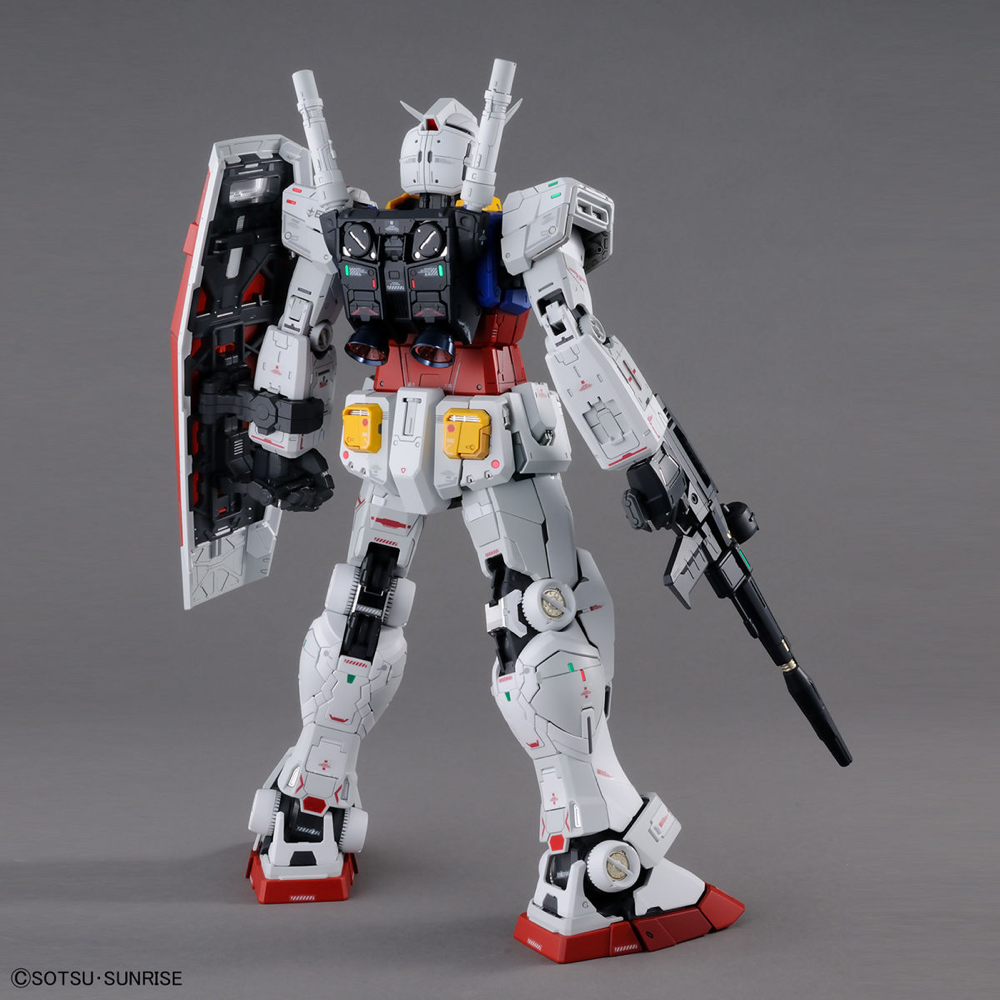 Bandai 5060765 PG Unleashed 1/60 RX-78-2 Gundam 0079