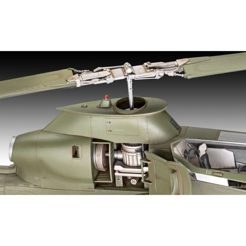 Revell 03821 1/32 AH-1G Cobra