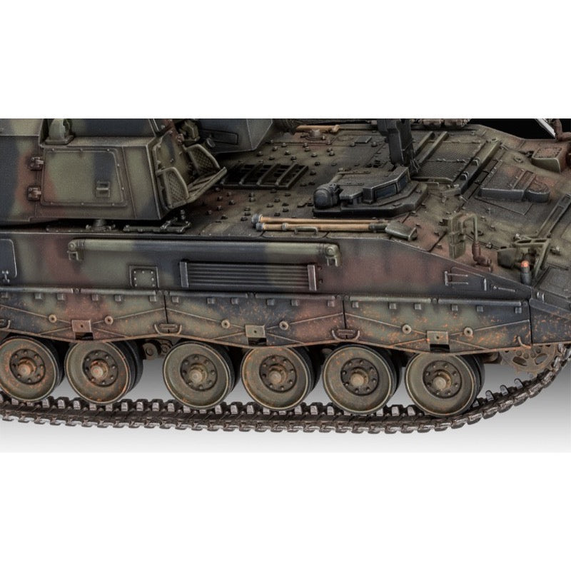 Revell 03279 1/35 Panzerhaubitze 2000