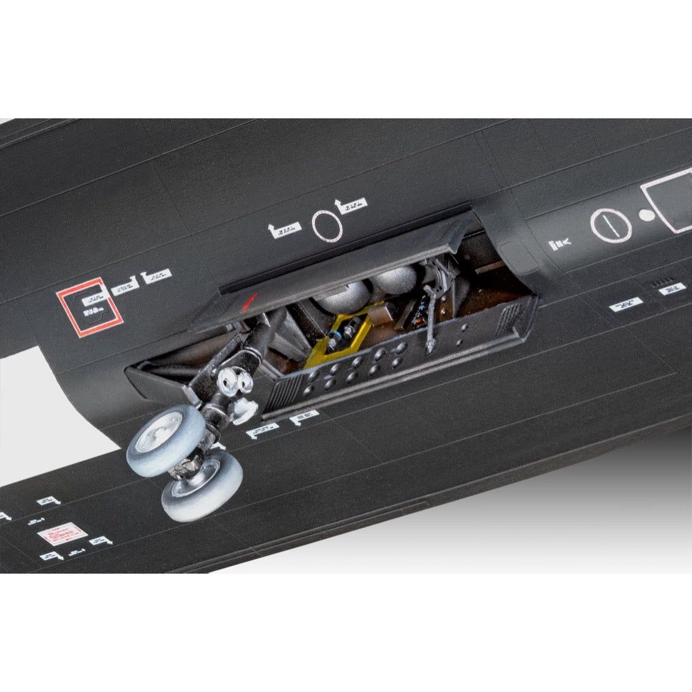 Revell 04967 1/48 SR-71 Blackbird