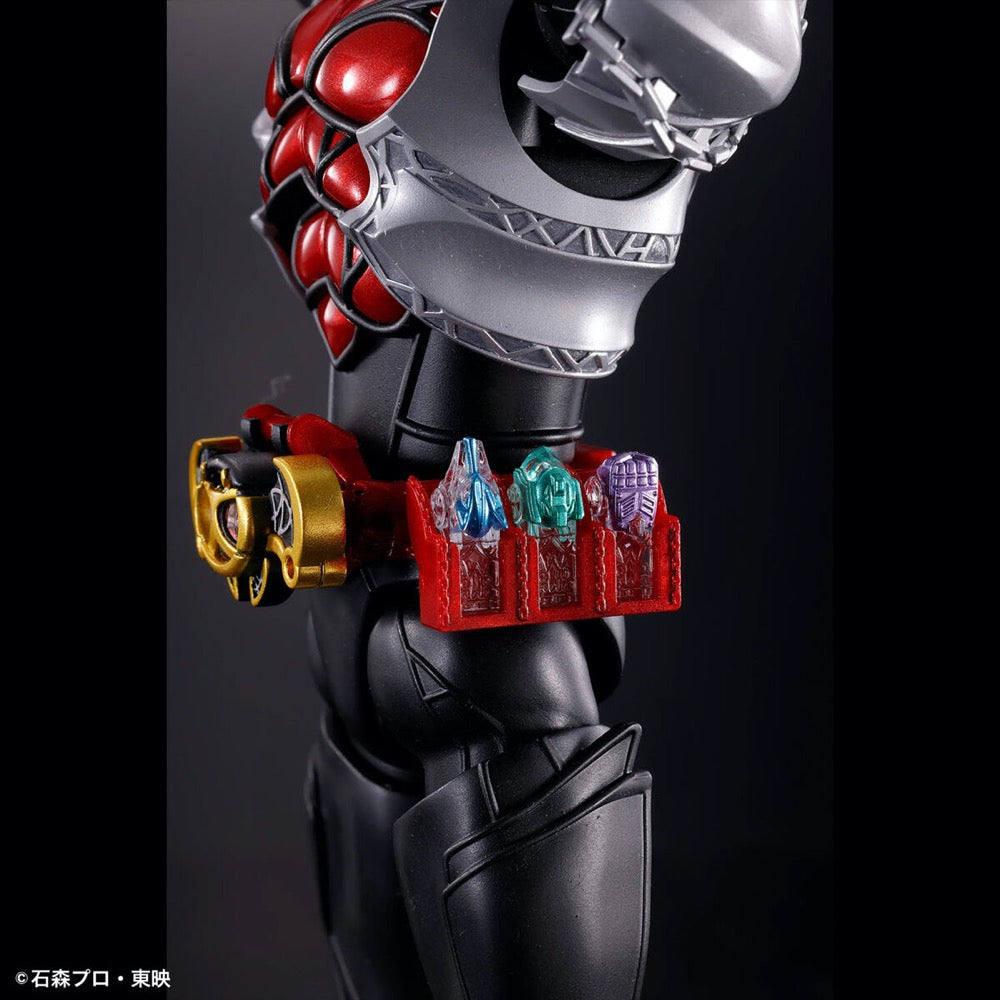 Bandai 5066318 Figure-Rise Standard Masked Rider Kiva Kiva Form