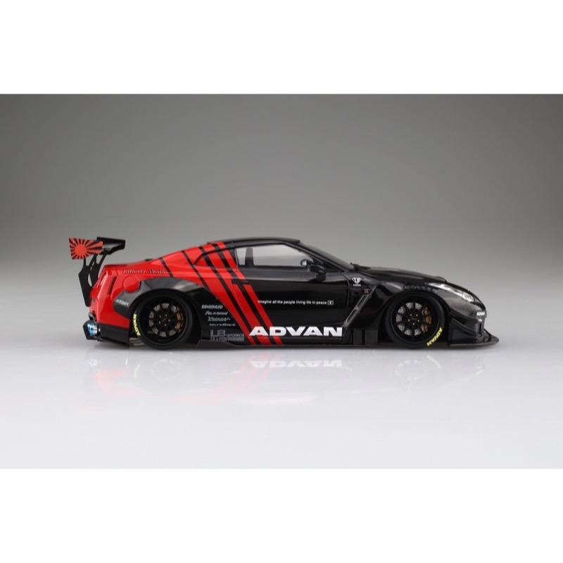 Aoshima A005592 1/24 LB Works R35 GT-R Type 2 Ver 2