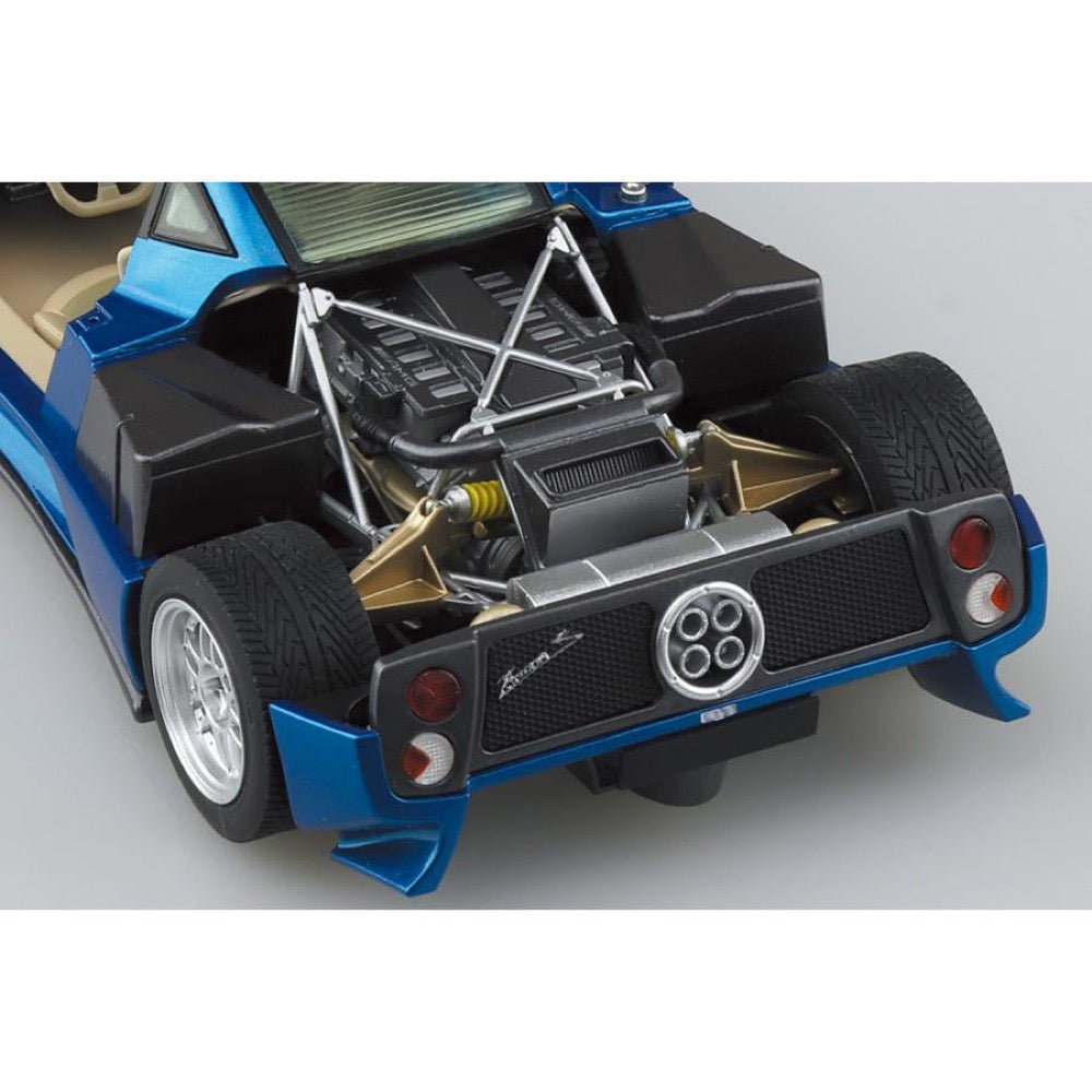Aoshima A005602 1/24 Pagani Zonda C12S 2000