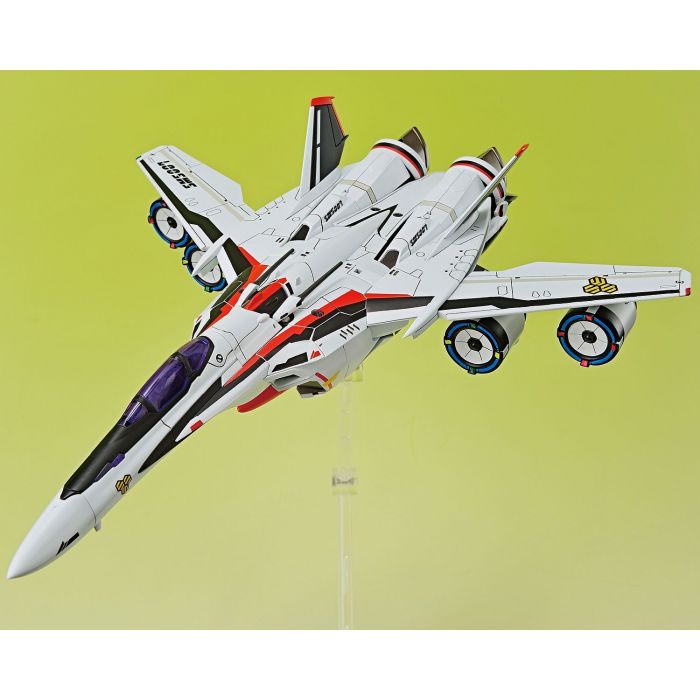 Aoshima A005722 V.F.G VF-25F Messiah Ranka Lee Macross Frontier