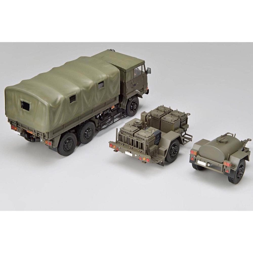 Aoshima 005891 1/35 3 1/2T Truck SKW-476 with Field Kitchen & Water Tank Trailer