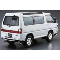 Aoshima A006139 1/24 Mitsubishi P35W Delica Star Wagon 1991
