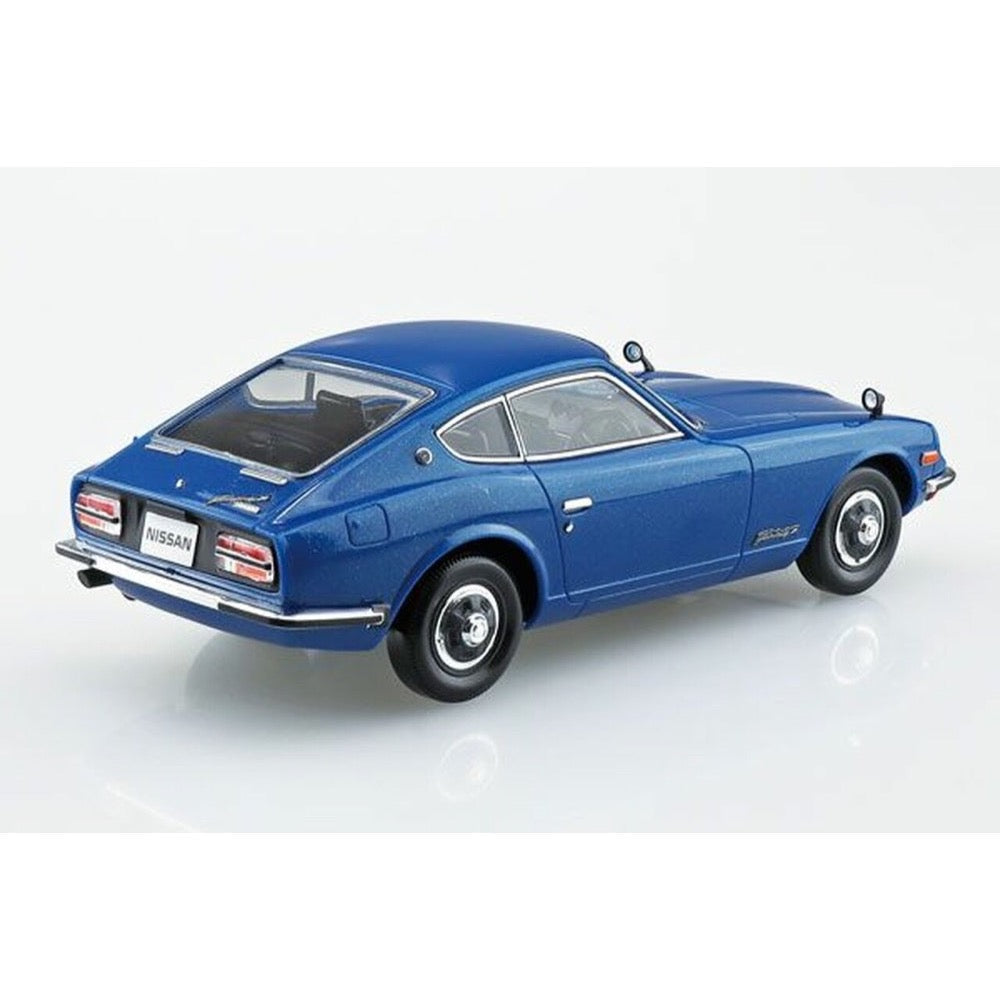 Aoshima A006259 1/32 Nissan S30 Fairlady Z Blue Metallic Snap Kit