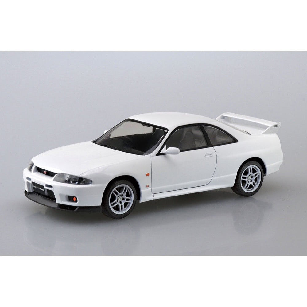 Aoshima A006456 1/32 Nissan R33 Skyline GTR White Snap Kit