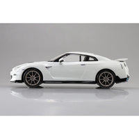 Aoshima 1/32 Snap Nissan R35 Nissan GT-R 2024 (Brilliant White Pearl)