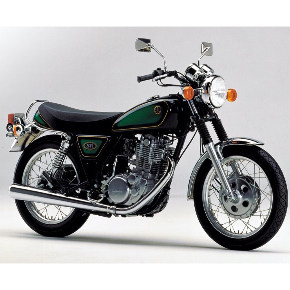 Aoshima A006566 1/12 Yamaha 1Jr Sr400S Limited Edition '95 With Custom Parts