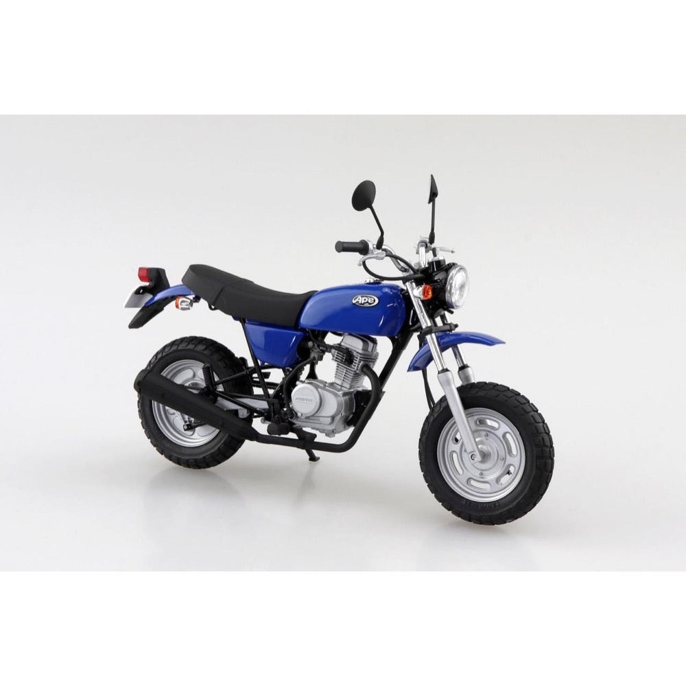 Aoshima A006883 1/12 Honda HC07 Ape 100 '06