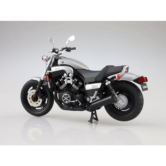 Aoshima A010960 1/12 Yamaha VMAX New Silver Dust