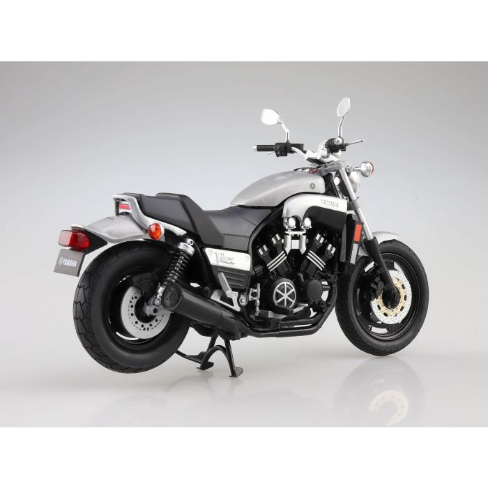 Aoshima A010960 1/12 Yamaha VMAX New Silver Dust