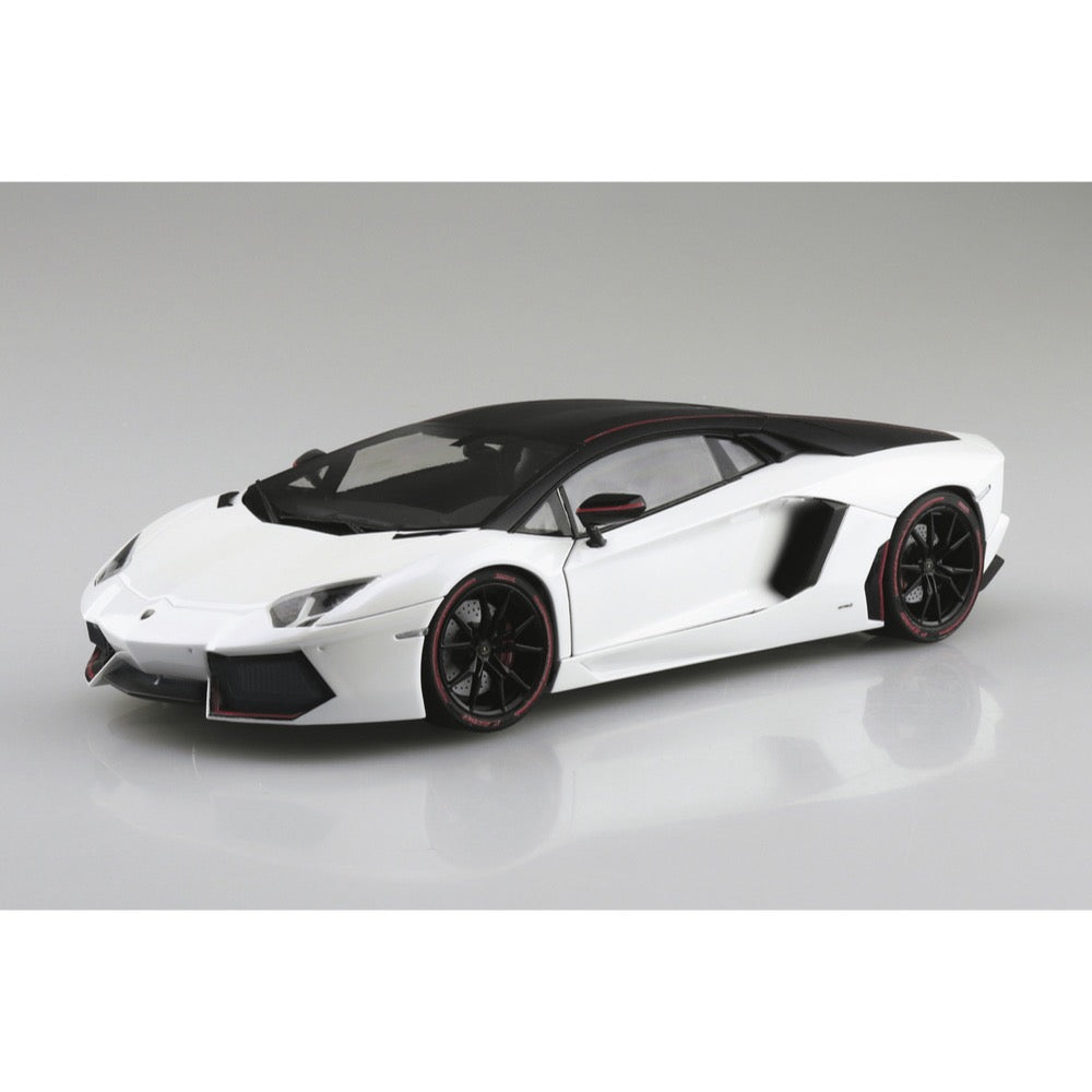 Aoshima A020212 1/24 2015 Lamborghini Aventador Pirelli Edition