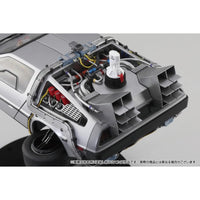 Aoshima 1/24 Back to the Future Part II Time Machine with Figure