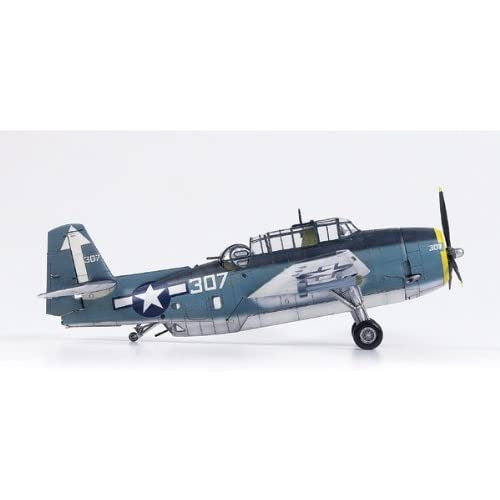 Academy 12285 1/48 TBM-3 "USS Bunker Hill" Avenger