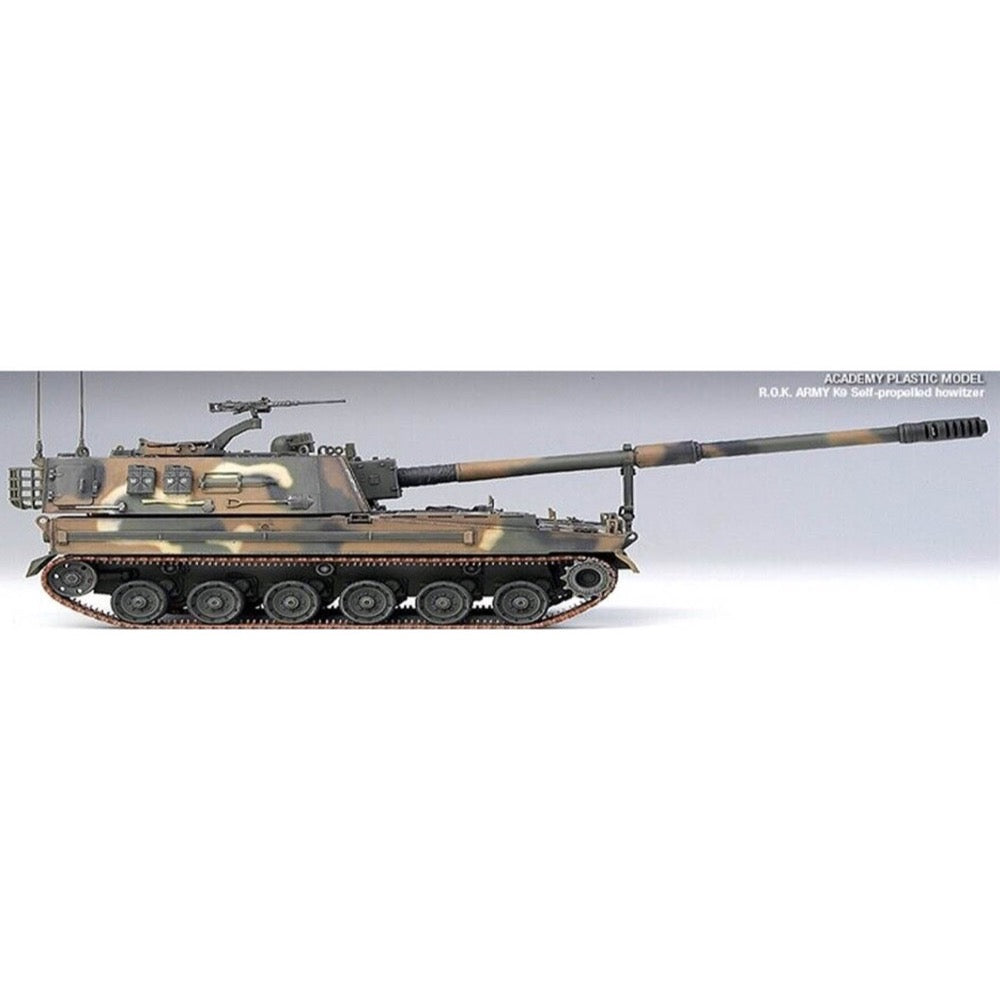 Academy 1/35 R.O.K. Army K9 Self-Propelled Howitzer Model Kit