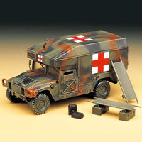Academy 13243 1/35 M997 Maxi Ambulance