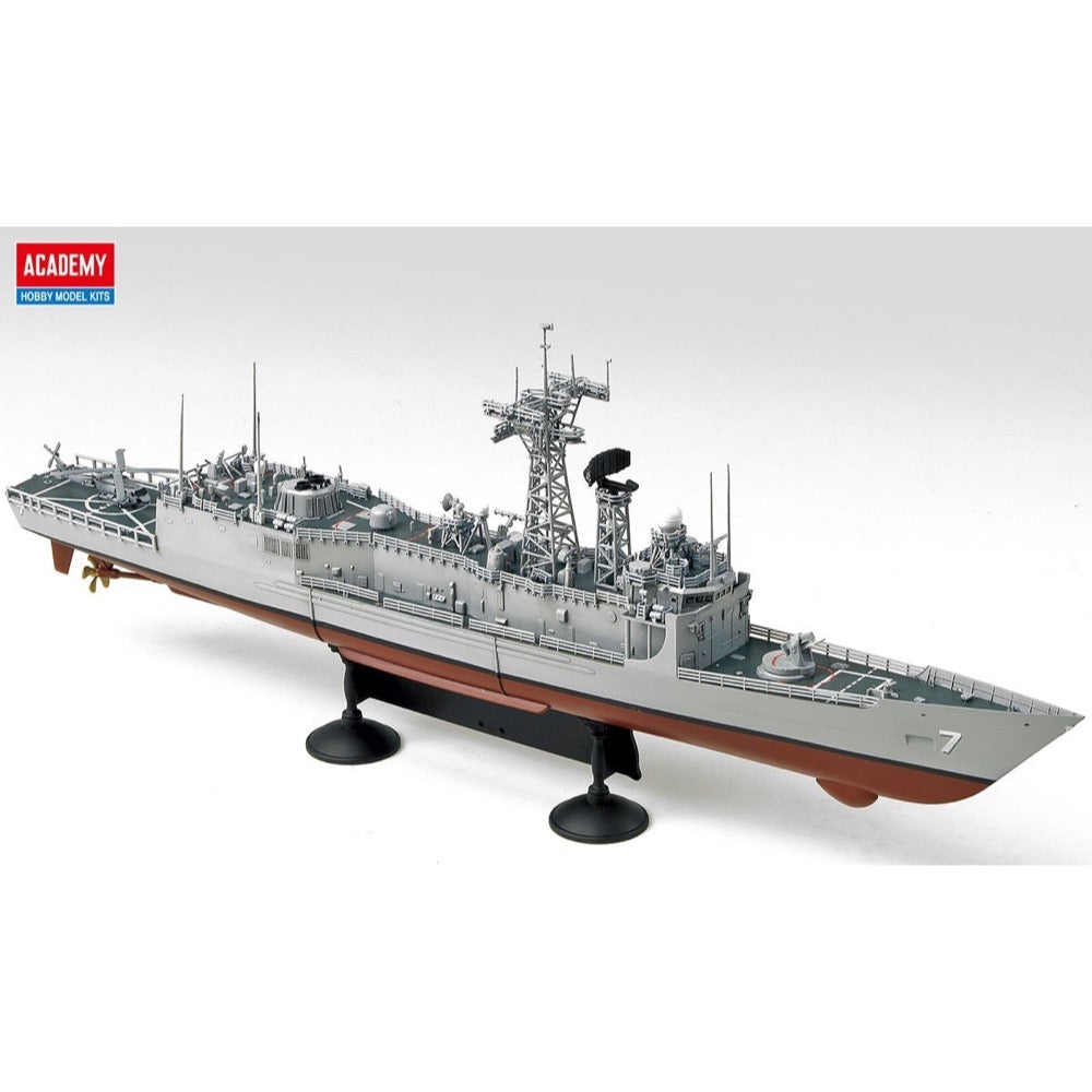 Academy 14102 1/350 USS Oliver Hazard Perry Frigate