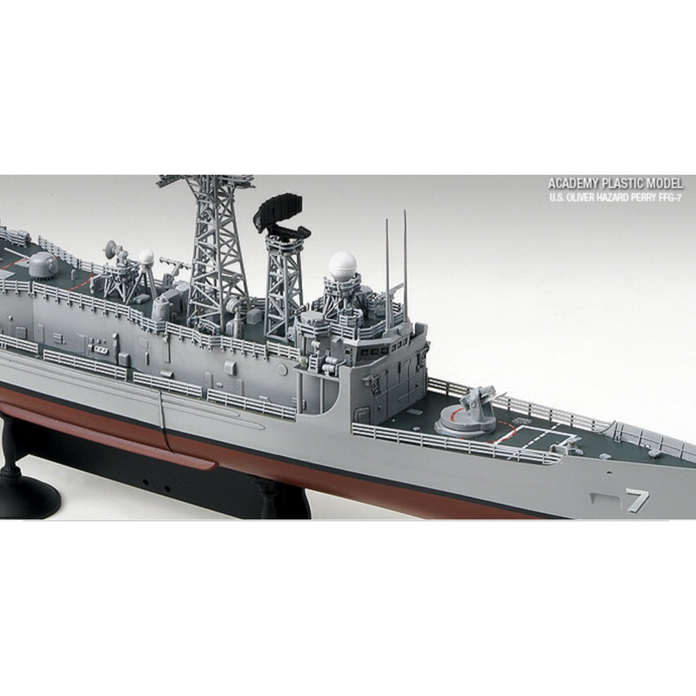 Academy 14102 1/350 USS Oliver Hazard Perry Frigate