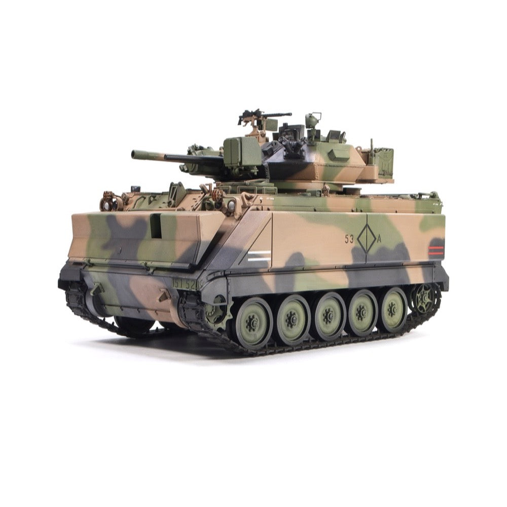 AFV Club 1/35 Australian Army M113A1 MRV  and SMS SET02a Auscam Modern Colour Set Bundle