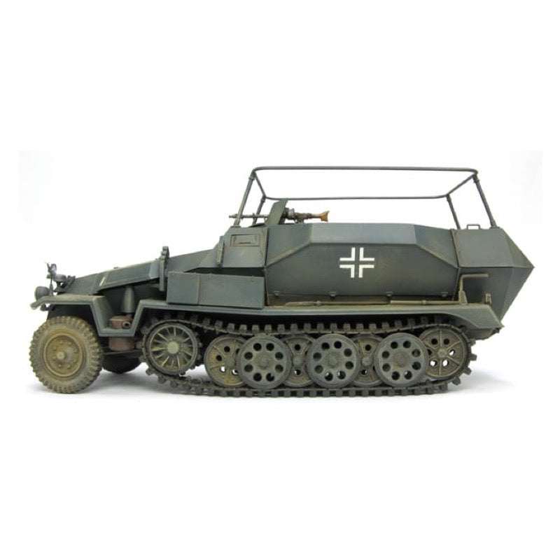 AFV 35117 1/35 German Sd.Kfz.25 Ausf.C (Command Vehcile)