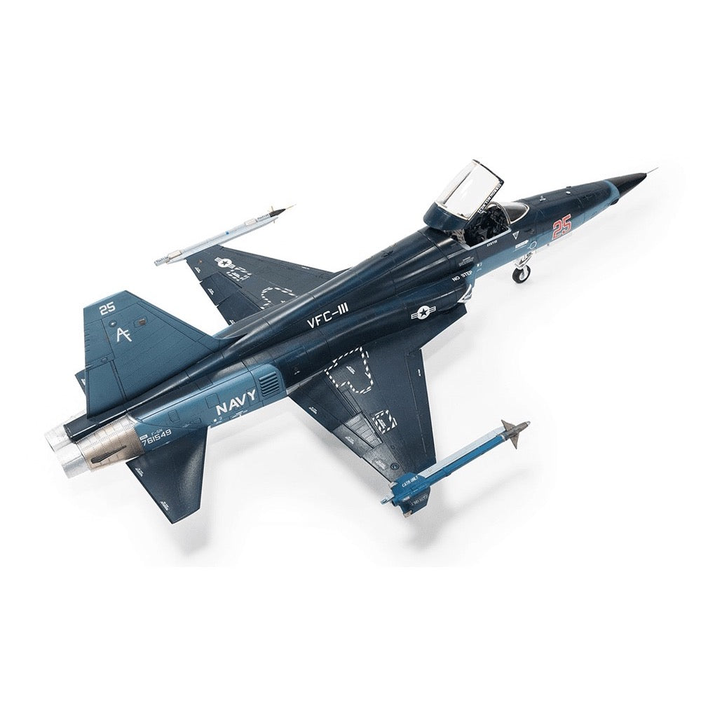 AFV 48117 1/48 Northrop F-5N+ Tiger II USN VFC-111 Sundowners Fighter Aircraft