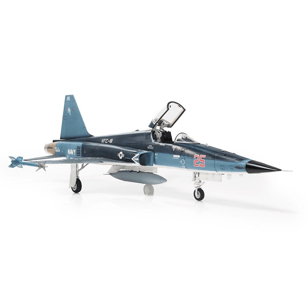AFV 48117 1/48 Northrop F-5N+ Tiger II USN VFC-111 Sundowners Fighter Aircraft