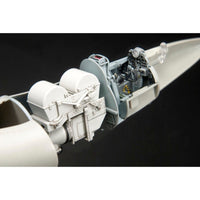 AFV AR48114 1/48 Lockheed U-2C Dragon Lady Early/Late Model