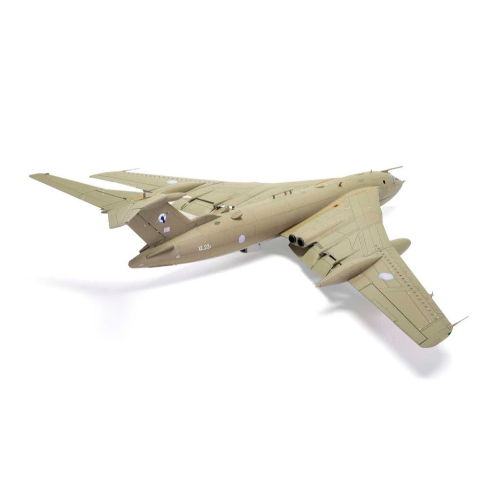 Airfix A12009 1/72 Handley-Page Victor K.2/ SR.2