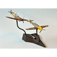 Airfix A50135 1/72 Dogfight Spitfire 1A-Messerschmitt Bf109E