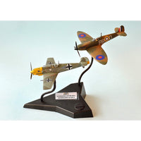 Airfix A50135 1/72 Dogfight Spitfire 1A-Messerschmitt Bf109E