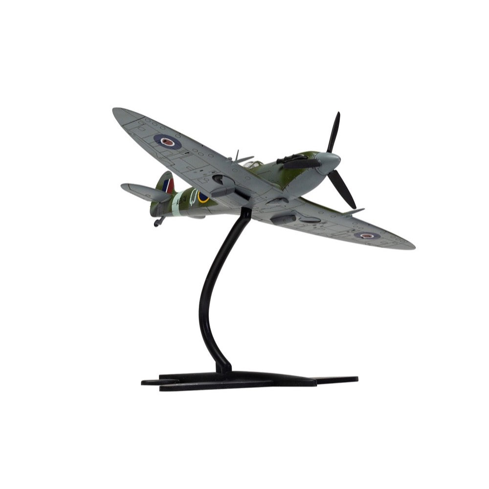 Airfix A55001 1/72 Supermarine Spitfire MkVc Starter Set