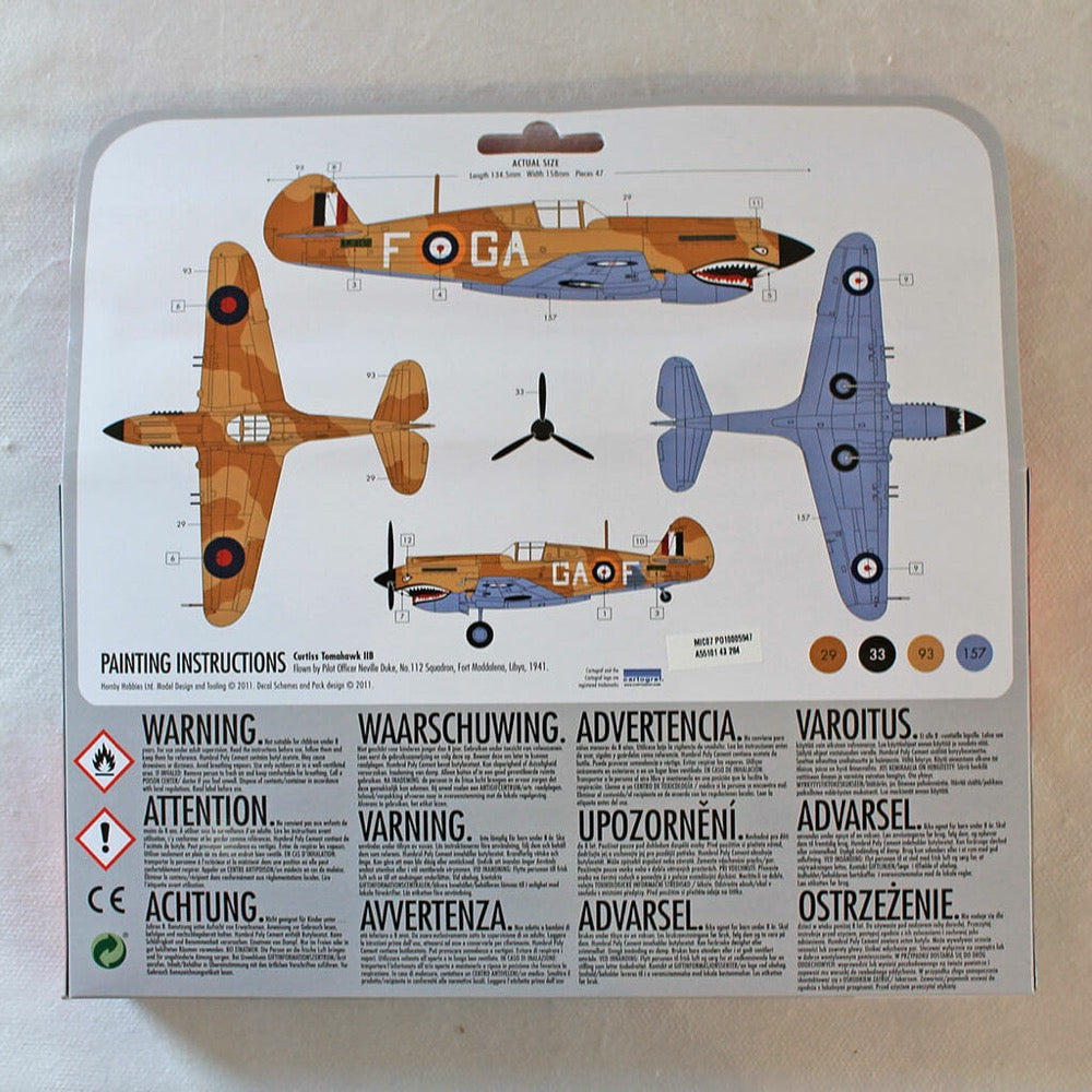 Airfix A55101 1/72 Curtiss Tomahawk IIB Starter Set