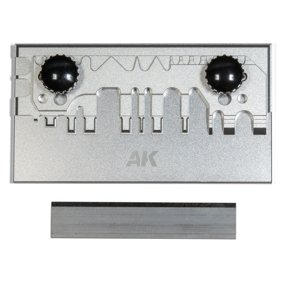 AK Interactive 9531 Photoetched Bending Tool 2 Screws