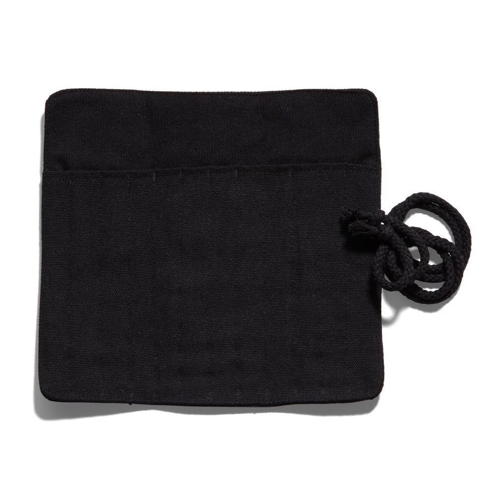AK Interactive Synthetic Cloth Case For Brushes