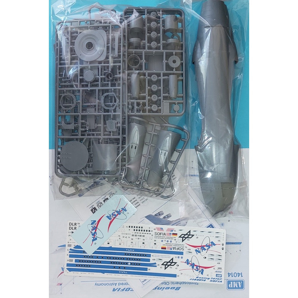AMP 1/144 Boeing 747Sp Sofia
