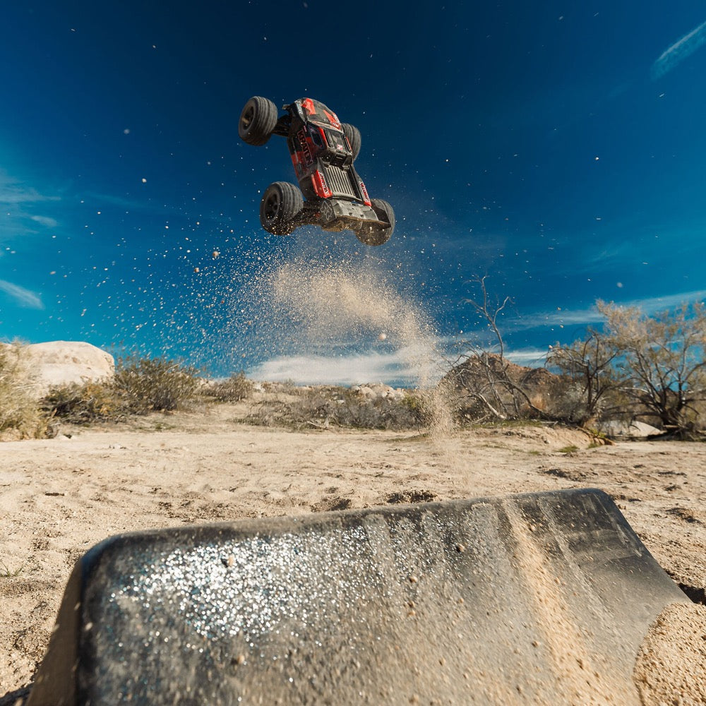 Arrma Mini Kraton 3S BLX 4X4 1/16 Speed Monster Truck (Red/Black) ARA2508T1