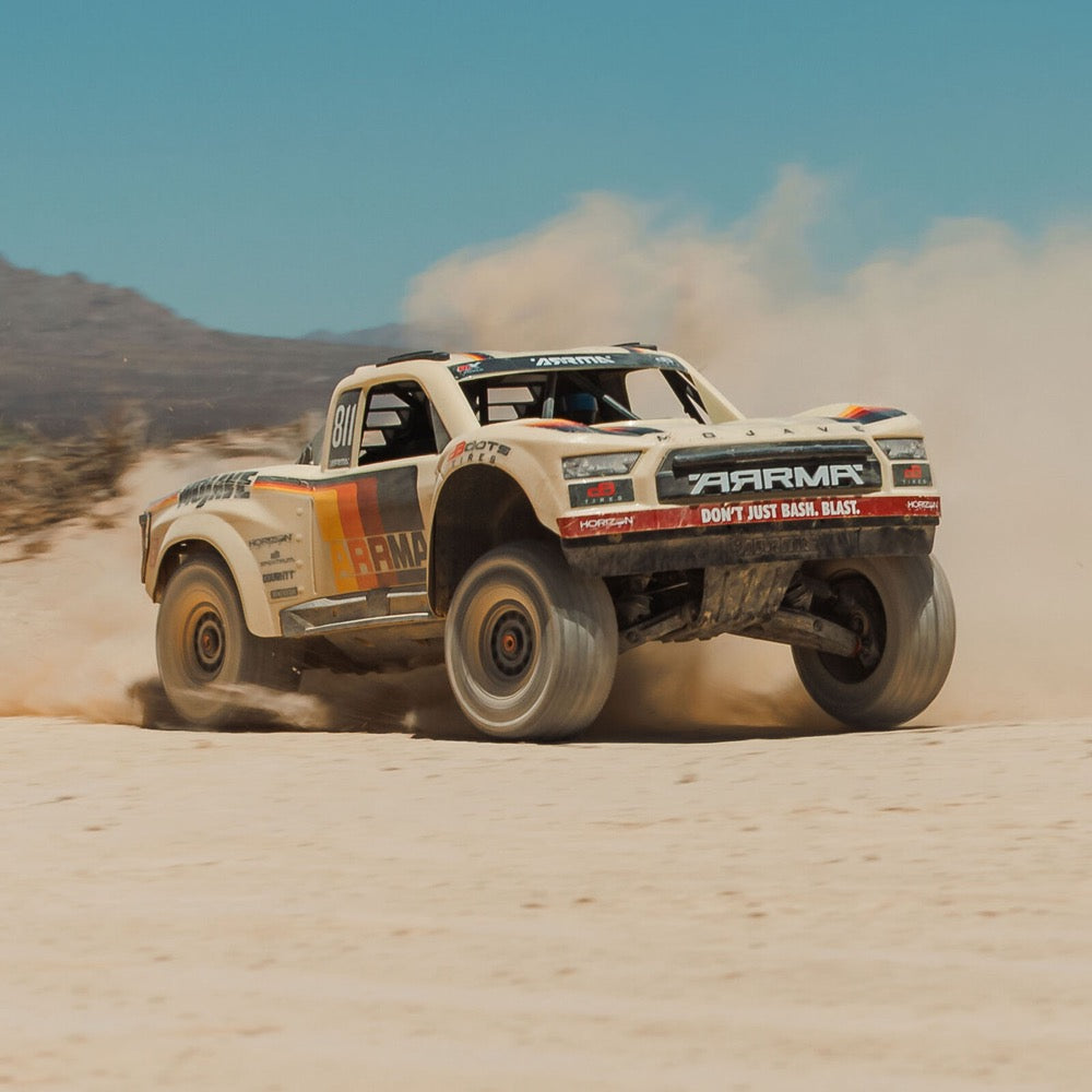 Arrma Mojave 6S BLX V3 1/7 Desert Truck (Beige)