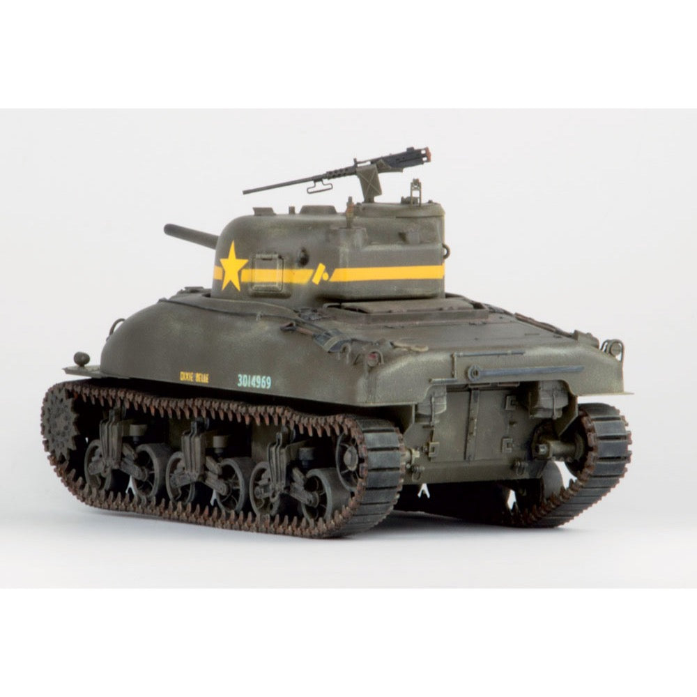 Asuka 1/35 U.S. Medium Tank M4A1 Sherman Direct Vision Type