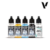 Vallejo Model Colour Karonkids Velociraptor Paint Set with Resin Figure