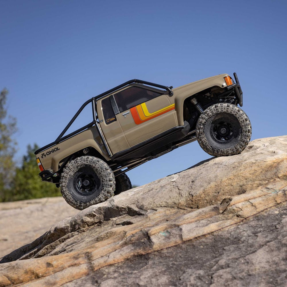 Axial SCX10 III 1987 Toyota SR5 1/10 4X4 Rock Crawler RTR Brown AXI-2062T1