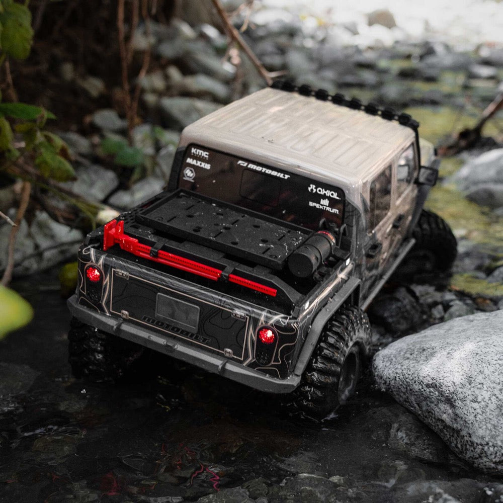Axial SCX10 III Motobilt Valyrian Jeep JT Gladiator 1/10 4X4 Rock Crawler (Tan)