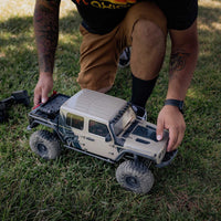 Axial SCX10 III Motobilt Valyrian Jeep JT Gladiator 1/10 4X4 Rock Crawler (Green)