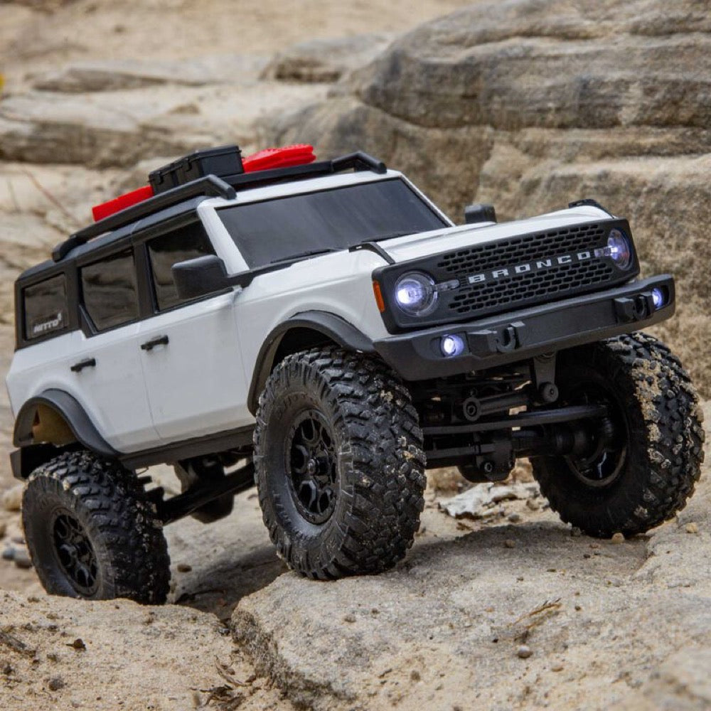 Axial 1/24 SCX24 Ford Bronco 4x4 RC Rock Crawler (White) AXI00006V2T4